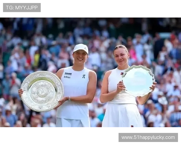 中国网球新星横扫对手晋级大满贯四强 创历史最佳战绩