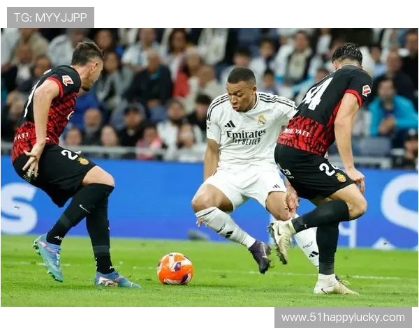 欧塞尔俱乐部：历史辉煌与现代挑战交织的足球传奇之路