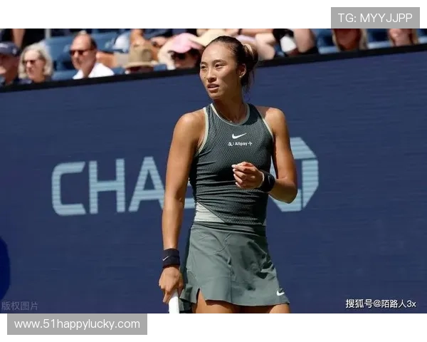 网球赛季精彩纷呈 世界顶级选手争夺年终总决赛席位 网球赛季精彩纷呈 世界顶级选手争夺年终总决赛席位