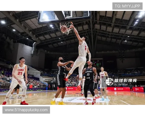 中国男篮新周期首战告捷年轻阵容展现速度与防守提升国际赛场信心回暖 中国男篮新周期首战告捷年轻阵容展现速度与防守提升国际赛场信心回暖