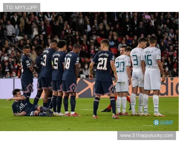 巴黎圣日耳曼俱乐部崛起之路与欧洲足坛新时代影响格局演变探索